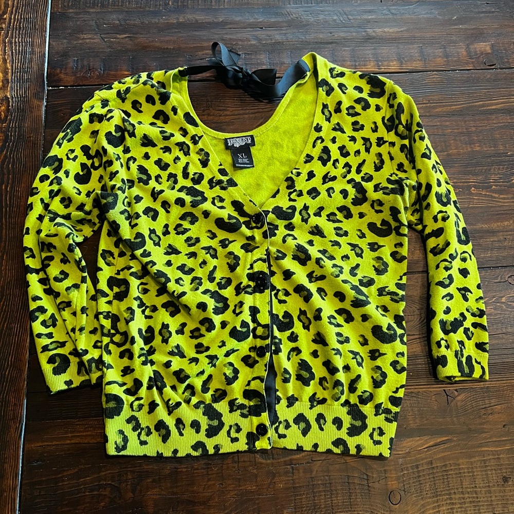Iron fist green leopard cardigan sweater XL
